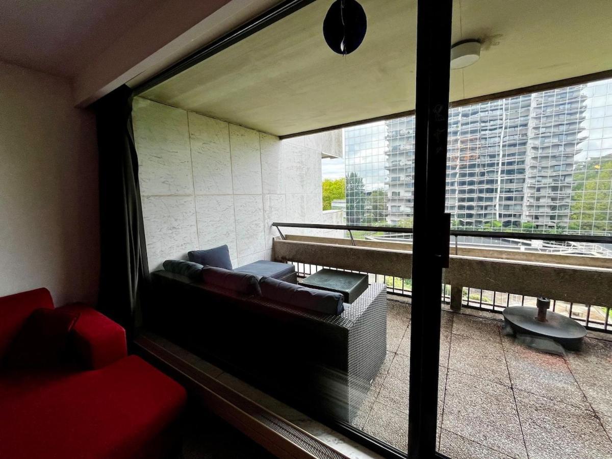 Big Apartment With Parking In Antwerp Exterior photo